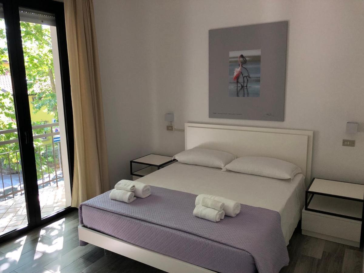 Vinsea Hotel Bellaria – Igea Marina Kültér fotó