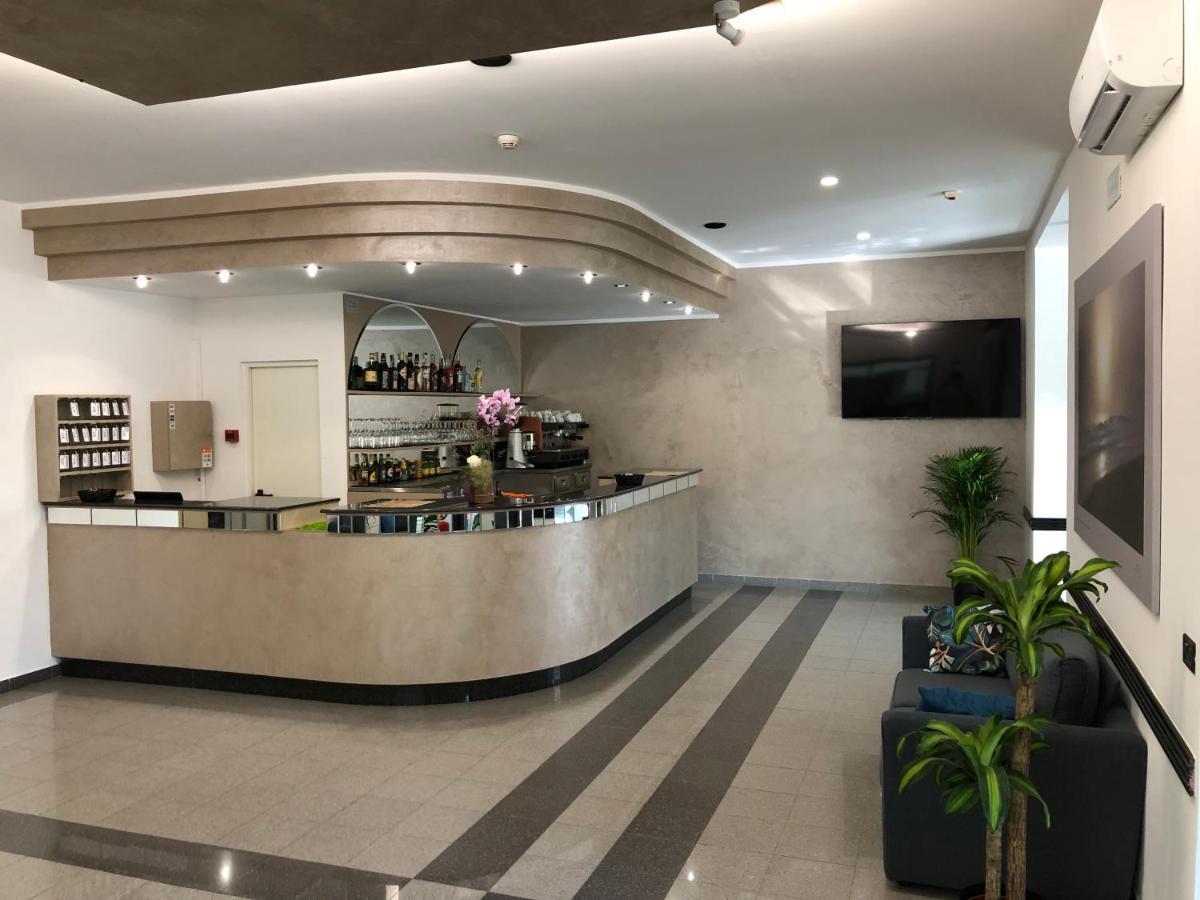 Vinsea Hotel Bellaria – Igea Marina Kültér fotó