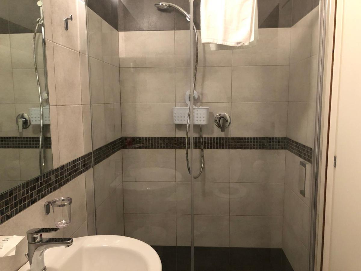 Vinsea Hotel Bellaria – Igea Marina Kültér fotó