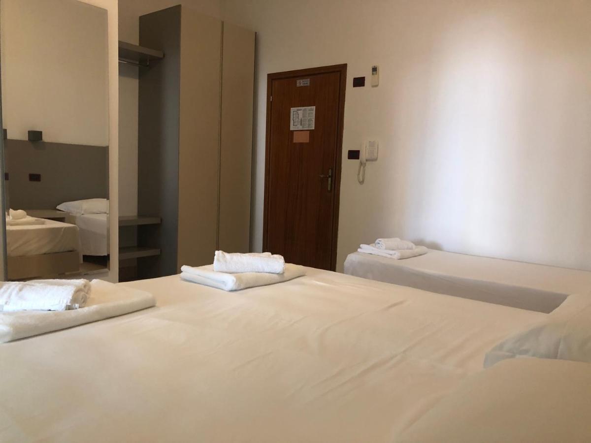 Vinsea Hotel Bellaria – Igea Marina Kültér fotó