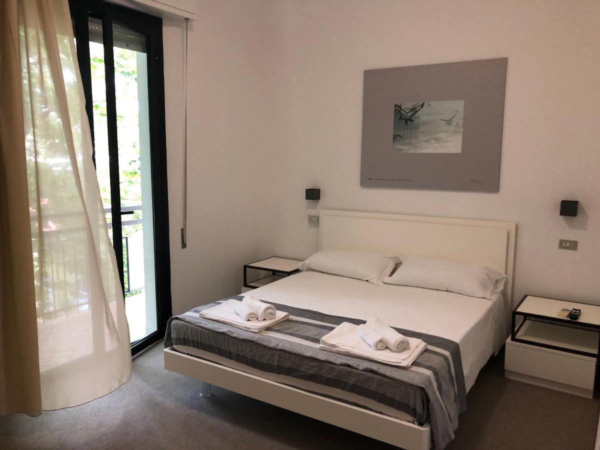 Vinsea Hotel Bellaria – Igea Marina Kültér fotó